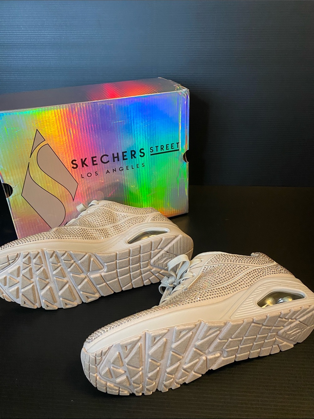 Skechers Disco Rave Women’s Ivory Rhinestone Athletic Sneakers Size 9.5 - Picture 7 of 8